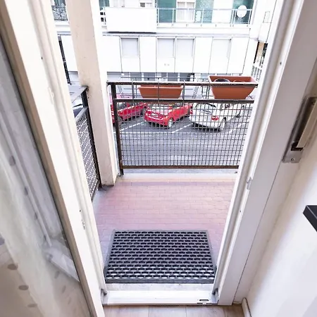 Appartement Large Comfortable House For 10, A Stone's Throw From The Metro *